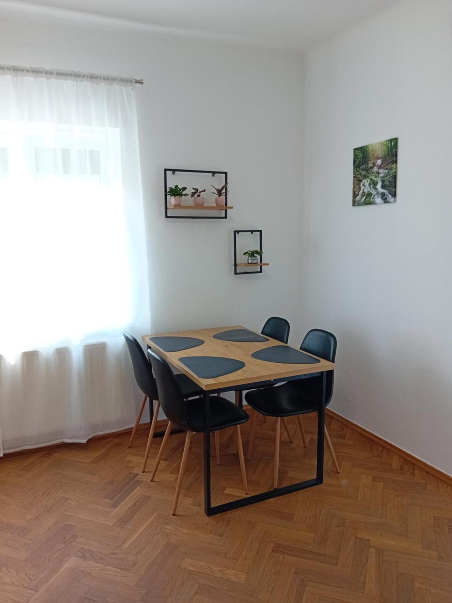 Lind-Appartments Villach Bagian luar foto