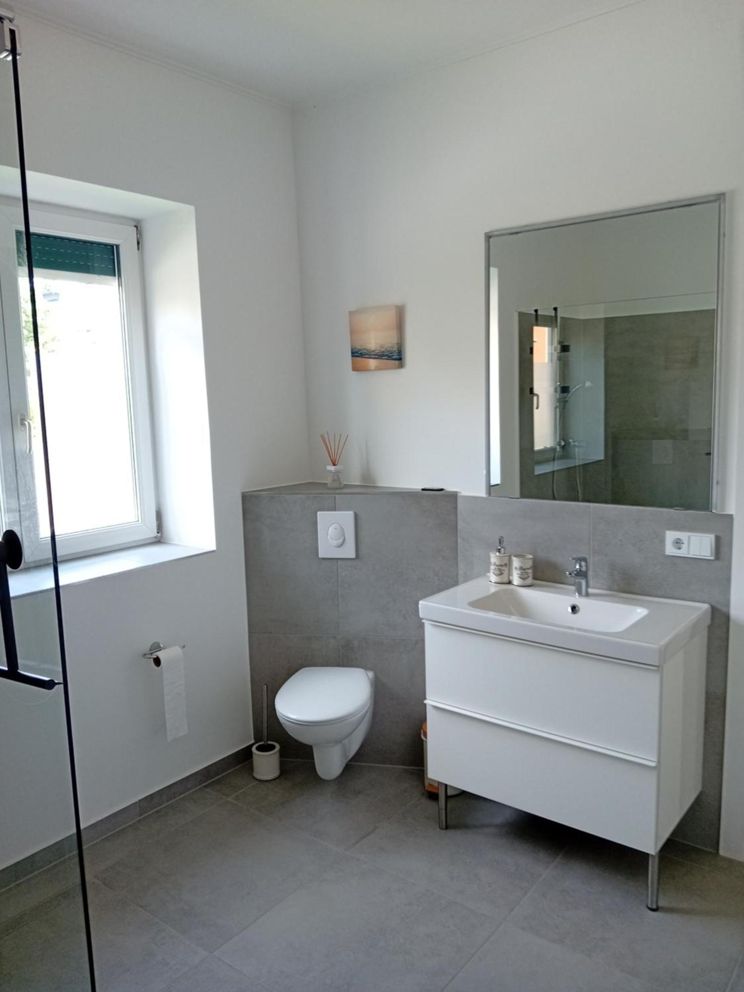 Lind-Appartments Villach Bagian luar foto